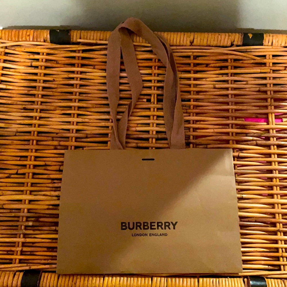 Burberry paper bag
